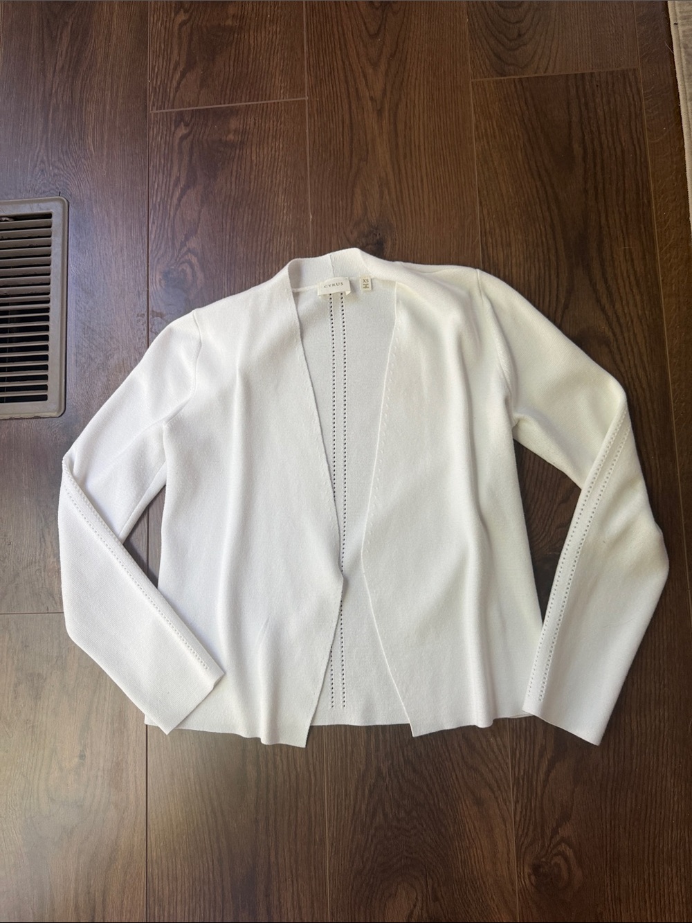 Cyrus White Cardigan Sweater with Detail Stitching